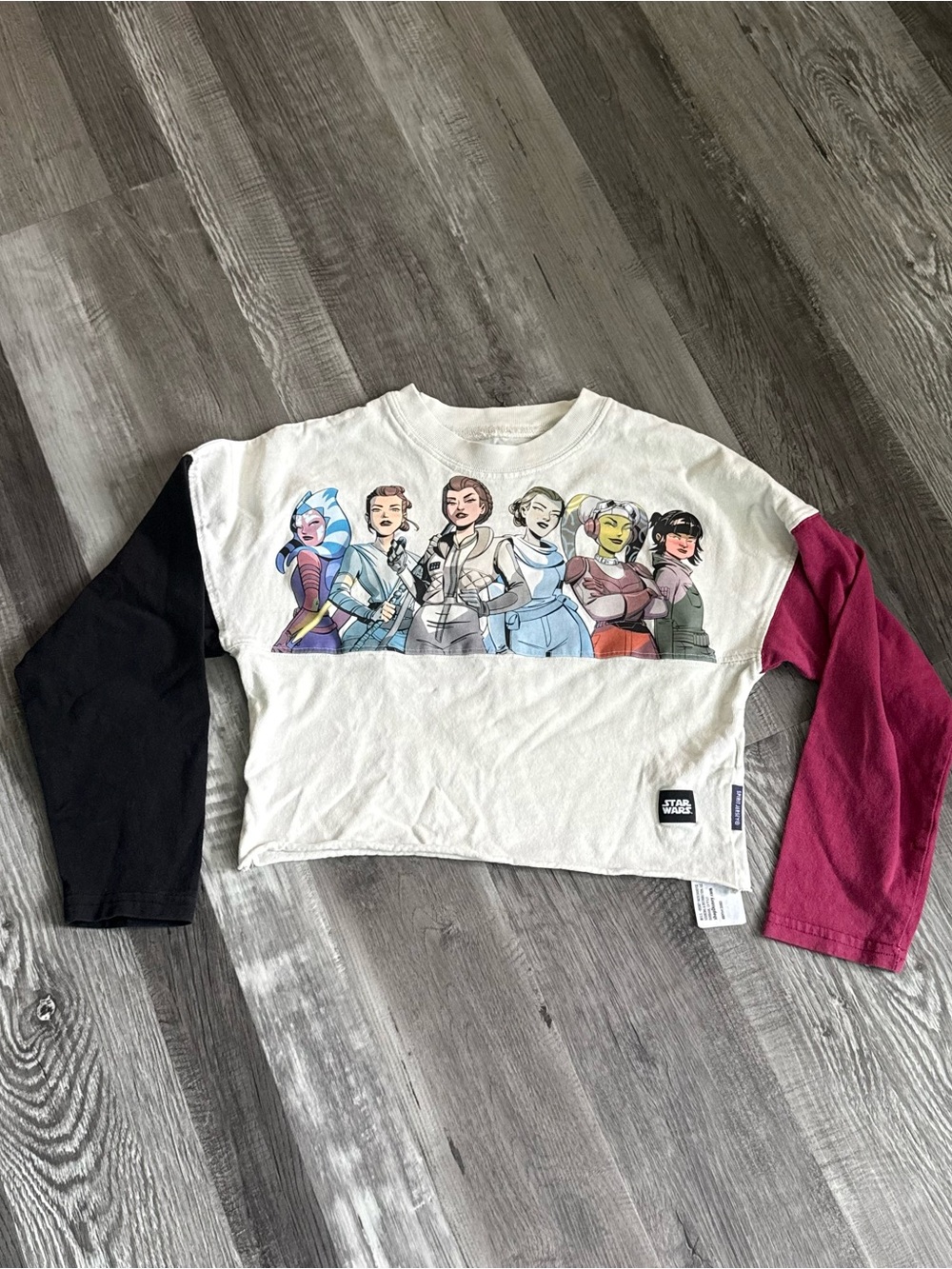 Disney / Star Wars Girls' Multi-Color Graphic Long Sleeve Spiritt Jersey (5/6)